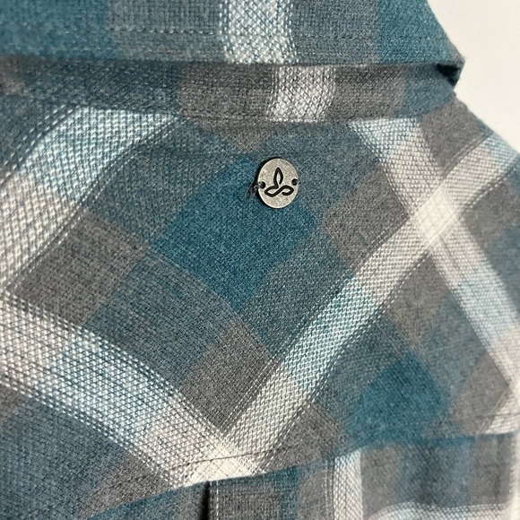 prana button down women small - Picture 6 of 6